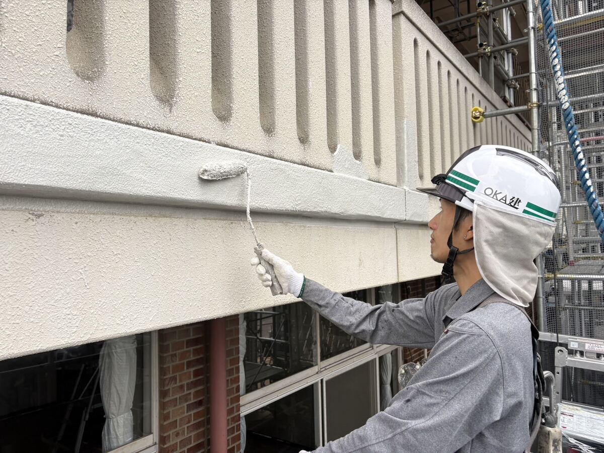 塗装工事の施工風景